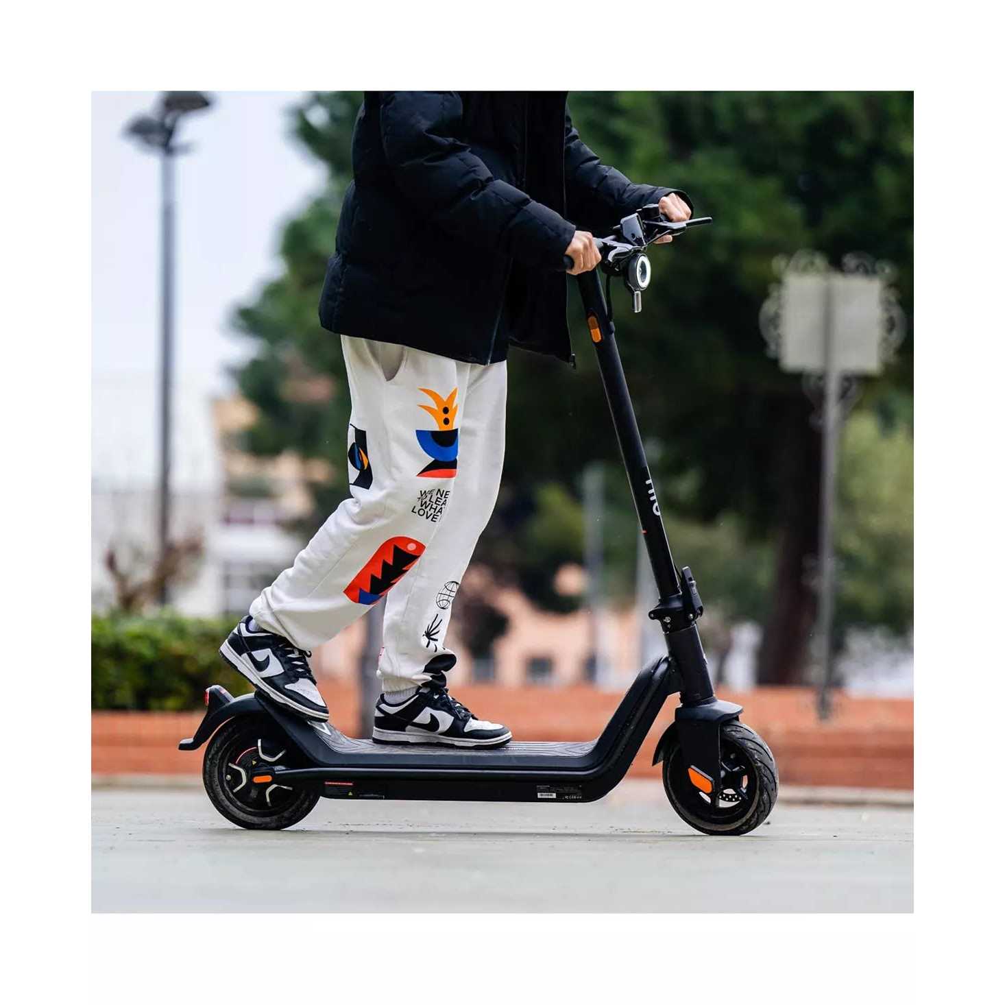 NIU KQi3 Sport Electric Scooter - Sports Supplies online store